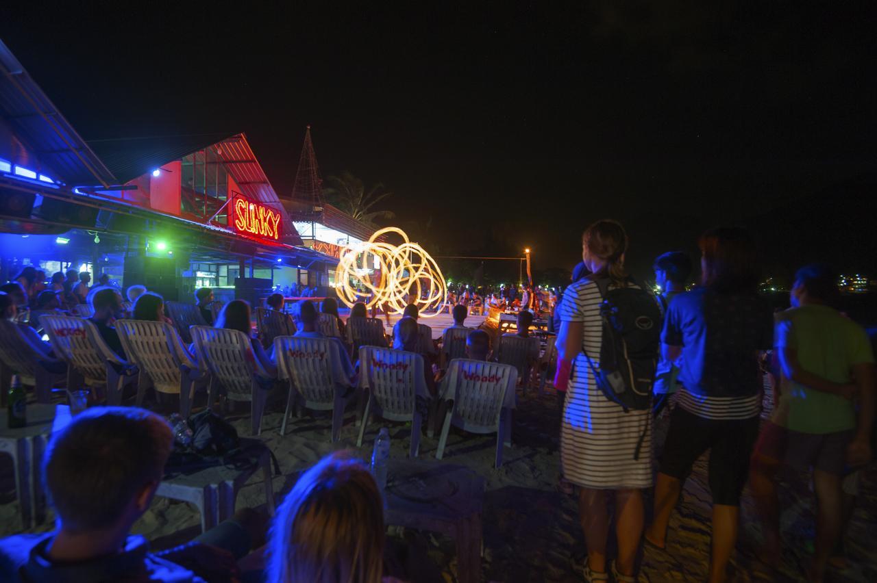 Phi Phi Bucket Hostel מראה חיצוני תמונה