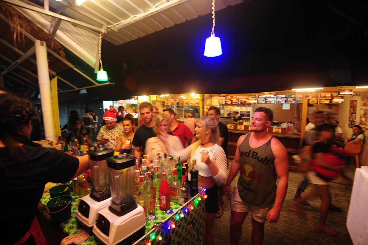 Phi Phi Bucket Hostel מראה חיצוני תמונה